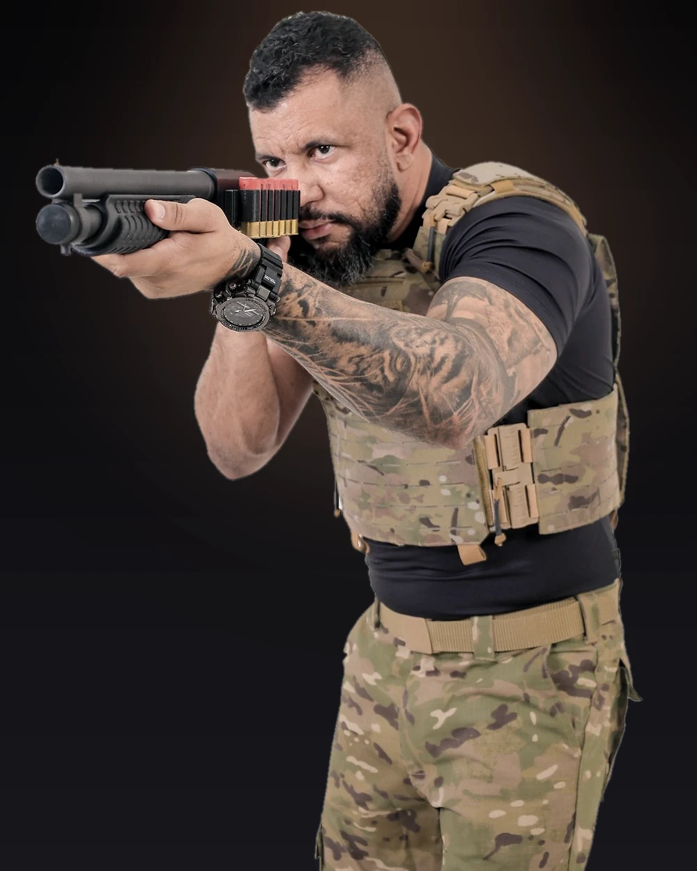Prof. Everton Mota em equipamento operacional